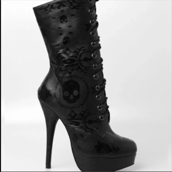 Iron Fist Shoes - Iron Fist Lacey Days Mid Calf Boots Sz 5